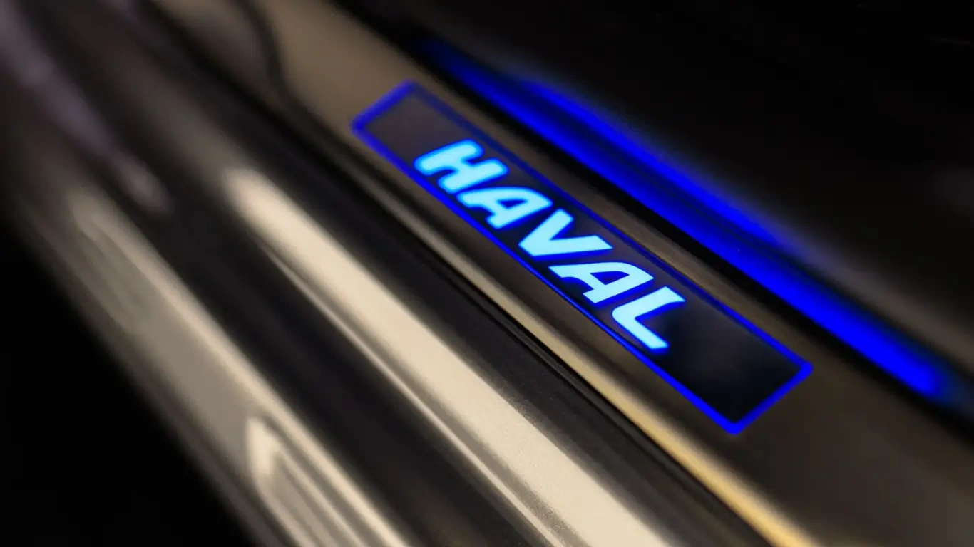 Haval Jolion   :     