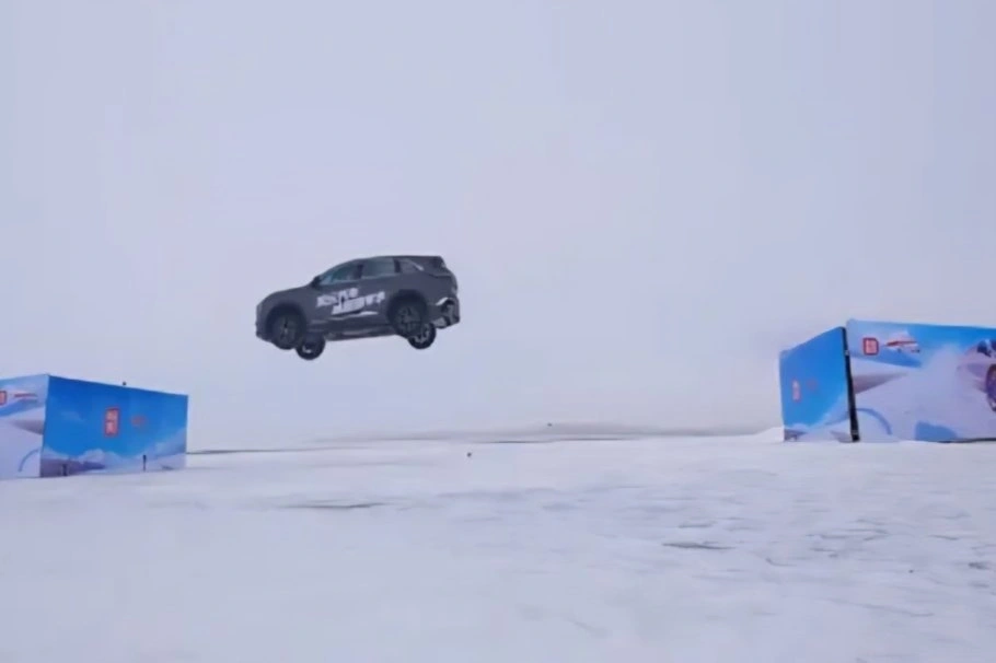 Changan CS75 Plus ��������� ������ ��������, ������� � ������� ����� �� ������������ ����������