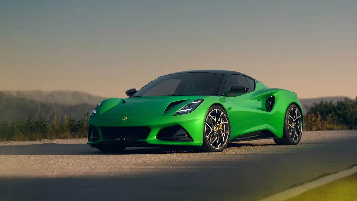  Lotus Emira     