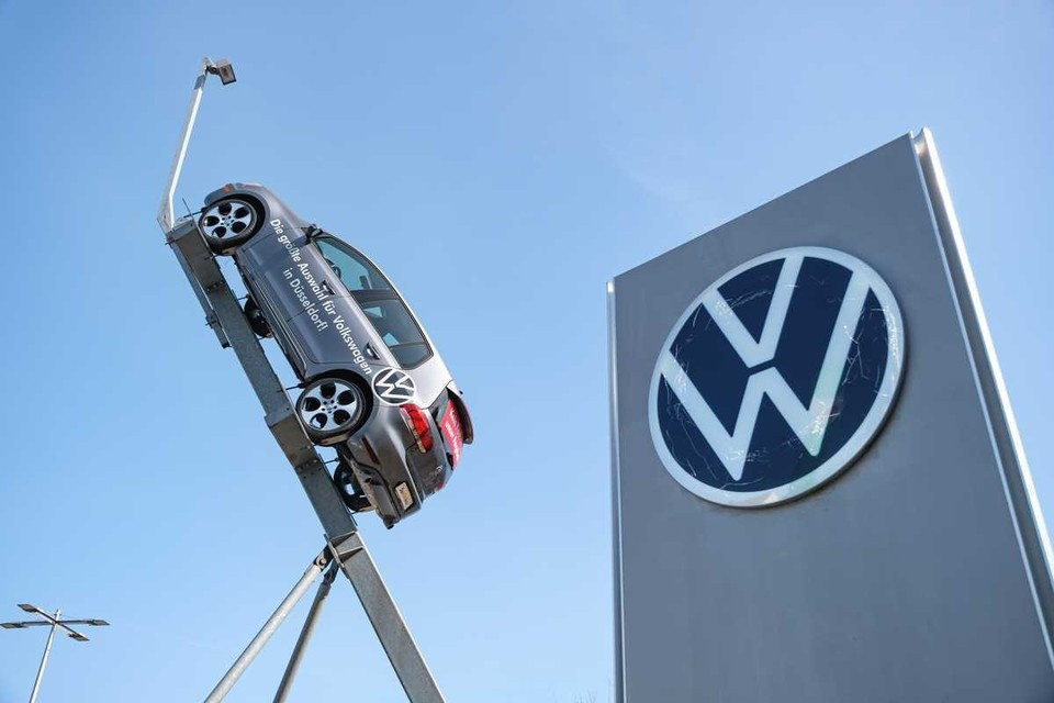 Блюме опроверг слухи о закрытии заводов VW: но жесткие меры все же будут