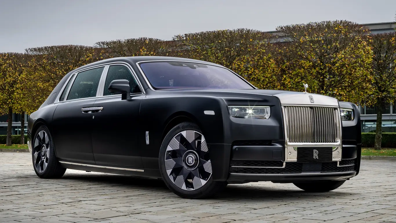 Rolls-Royce Phantom Dragon:  ,   