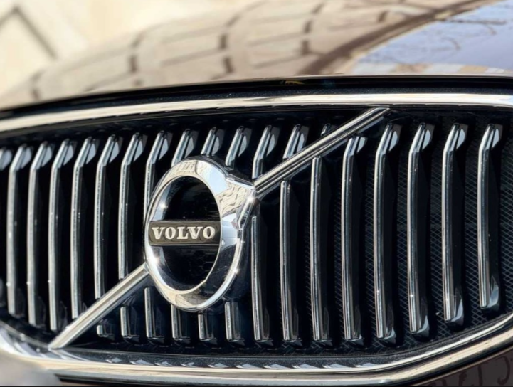 � �� ����������� ����� Volvo XC70 �� �������������� ���������: ��� ������