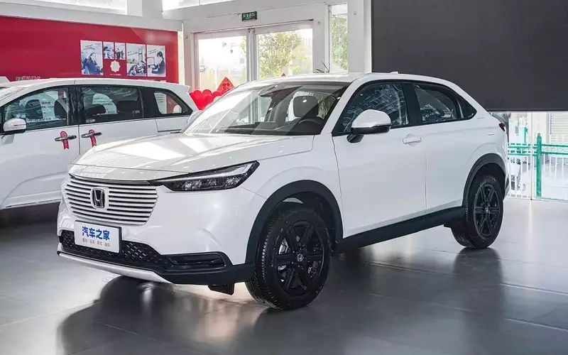 Гарантия 3 года: «свежий» японский кроссовер официально доступен для заказа