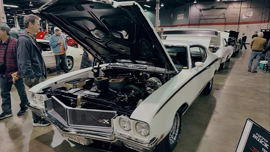 ������ Buick GSX Stage 1 1970 ����: 52 ���� � ����� ����� � ����������� ��������