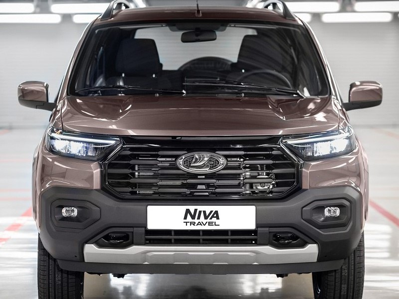       Lada Niva Travel