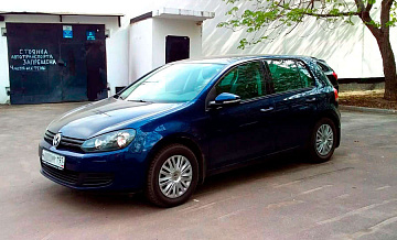  ,  Volkswagen Golf   