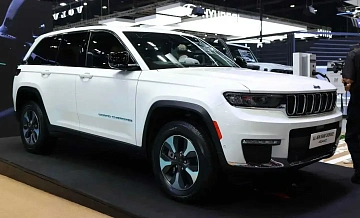     :      Jeep Grand Cherokee