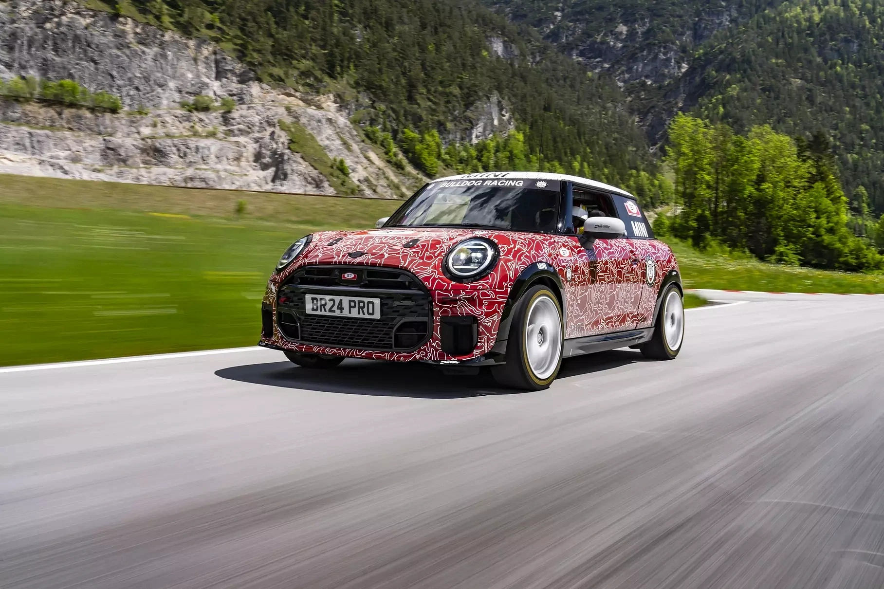 MINI     John Cooper Works