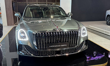  Bentley  Mercedes-Maybach:    Hongqi Guoya