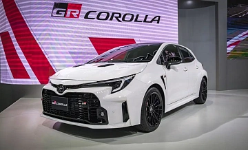  Toyota    Corolla    2024 