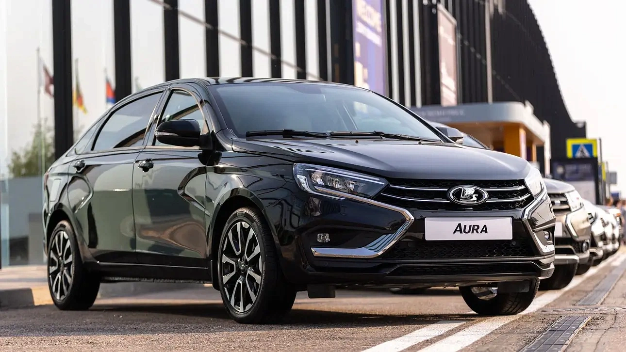     Lada e-Aura