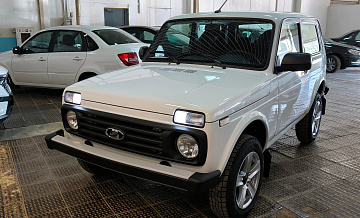    Lada Niva Luxe     