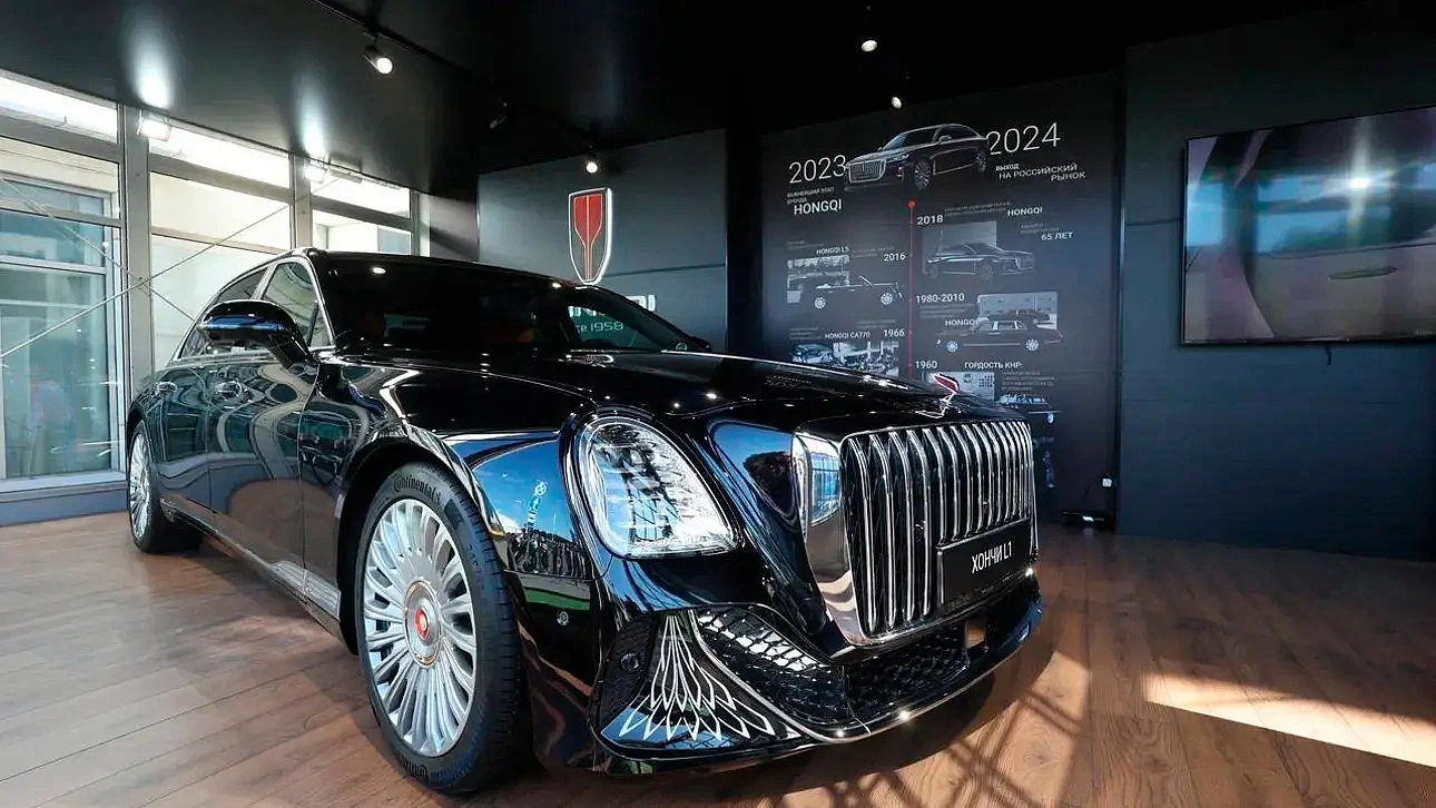 Hongqi L1   Mercedes S-Class  Aurus Senat