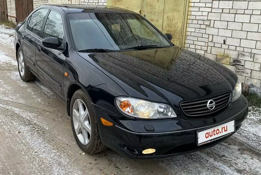    Nissan Maxima    .   