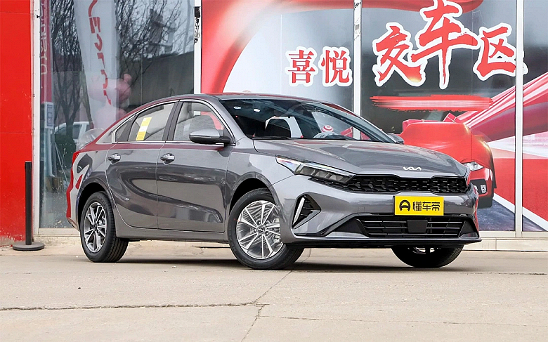     Kia K3 (Cerato) 2024   