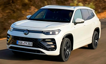 Volkswagen   Tiguan  : 7 ,     